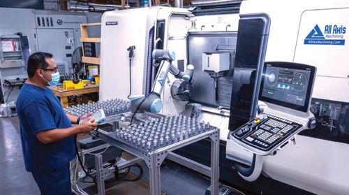 智能升級(jí)，安全護(hù)航 機(jī)器人技術(shù)與數(shù)據(jù)處理如何筑牢工廠疫情防線